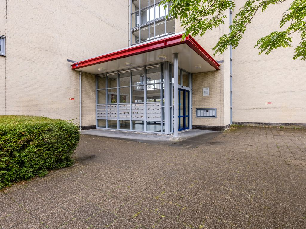 Klokkenweide 212, HELLEVOETSLUIS