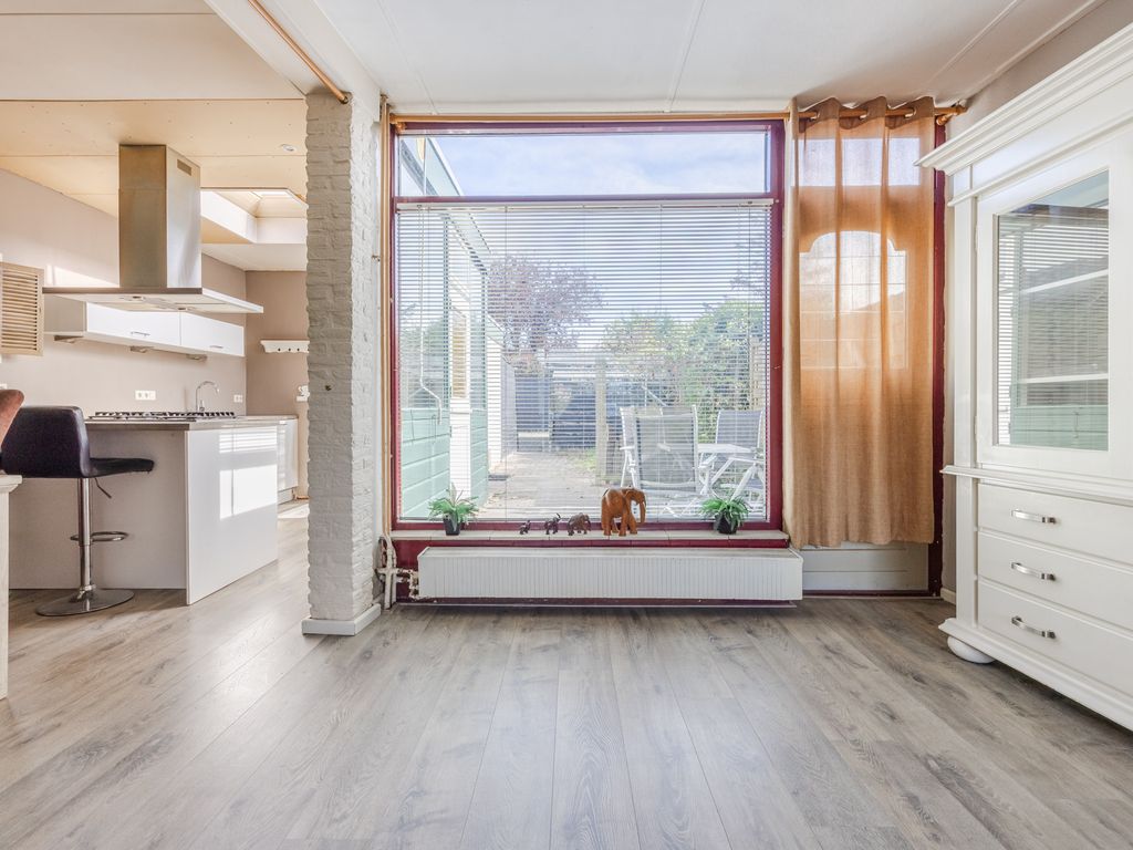 v Leijdenstraat 10, ROCKANJE