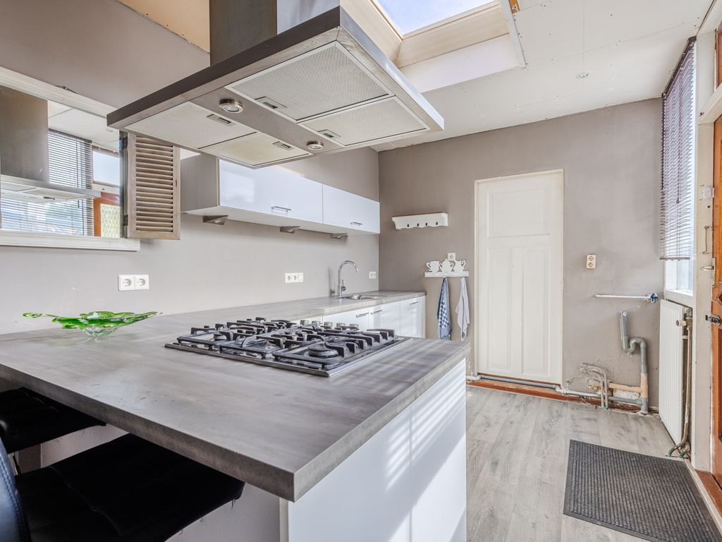v Leijdenstraat 10, ROCKANJE