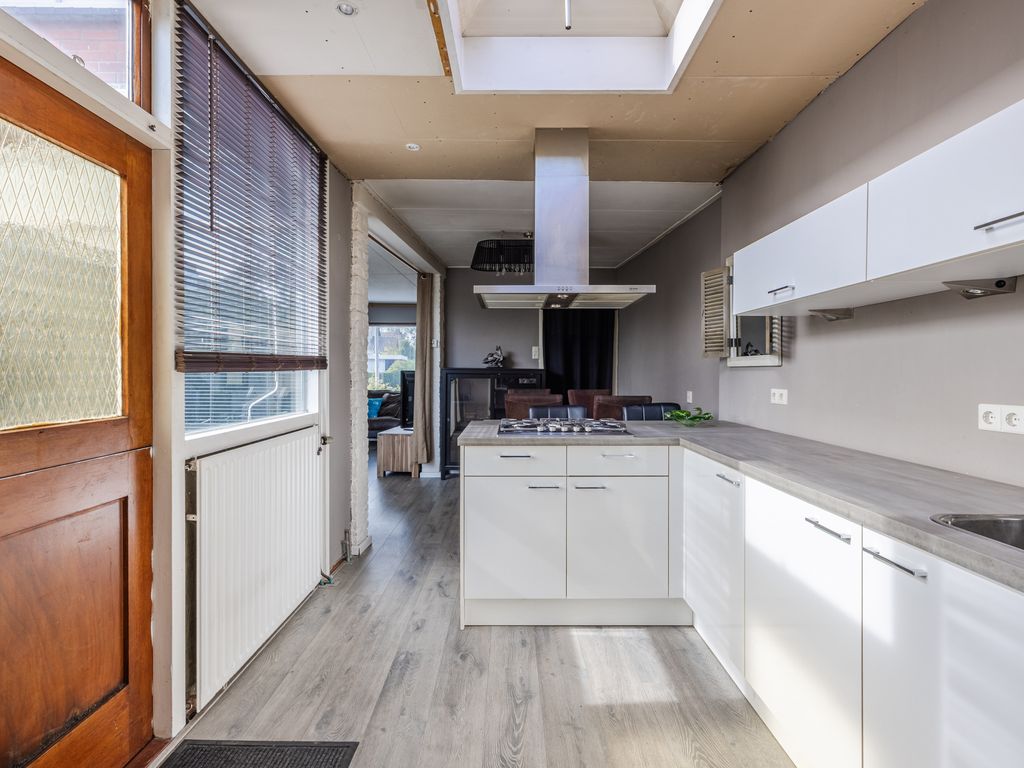 v Leijdenstraat 10, ROCKANJE