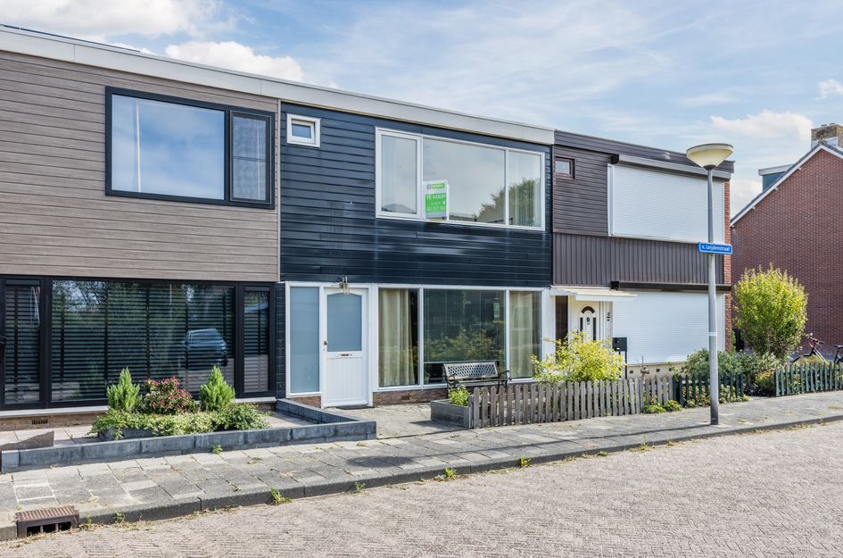 v Leijdenstraat 10