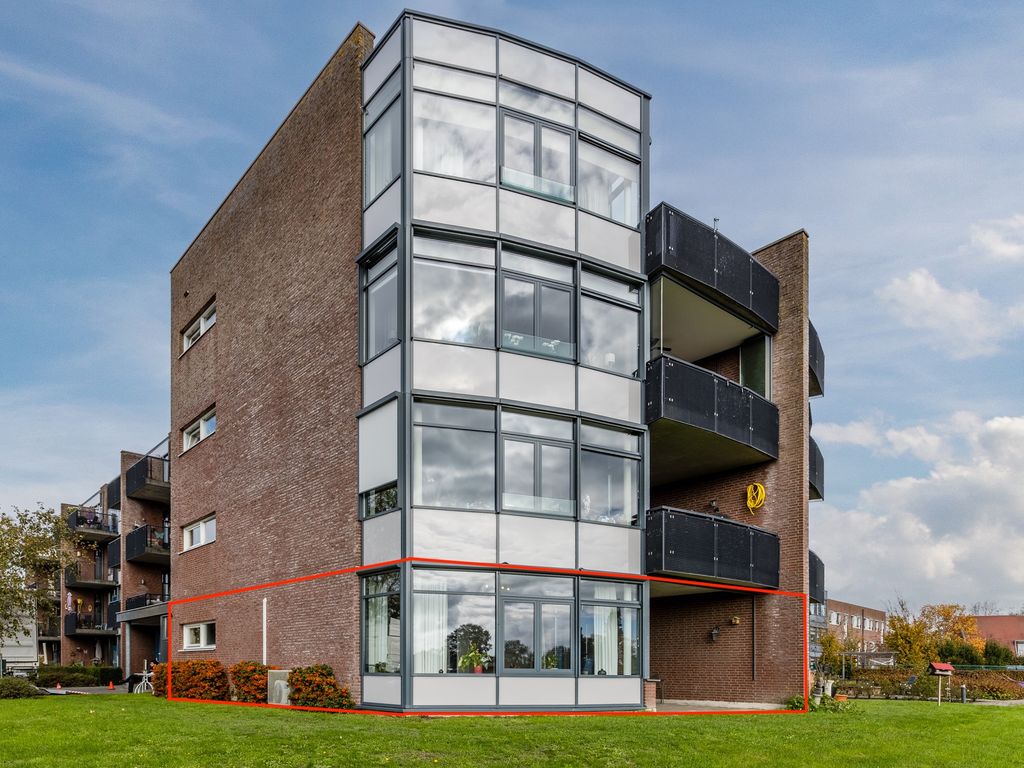 Langemeetstraat 56, HELLEVOETSLUIS