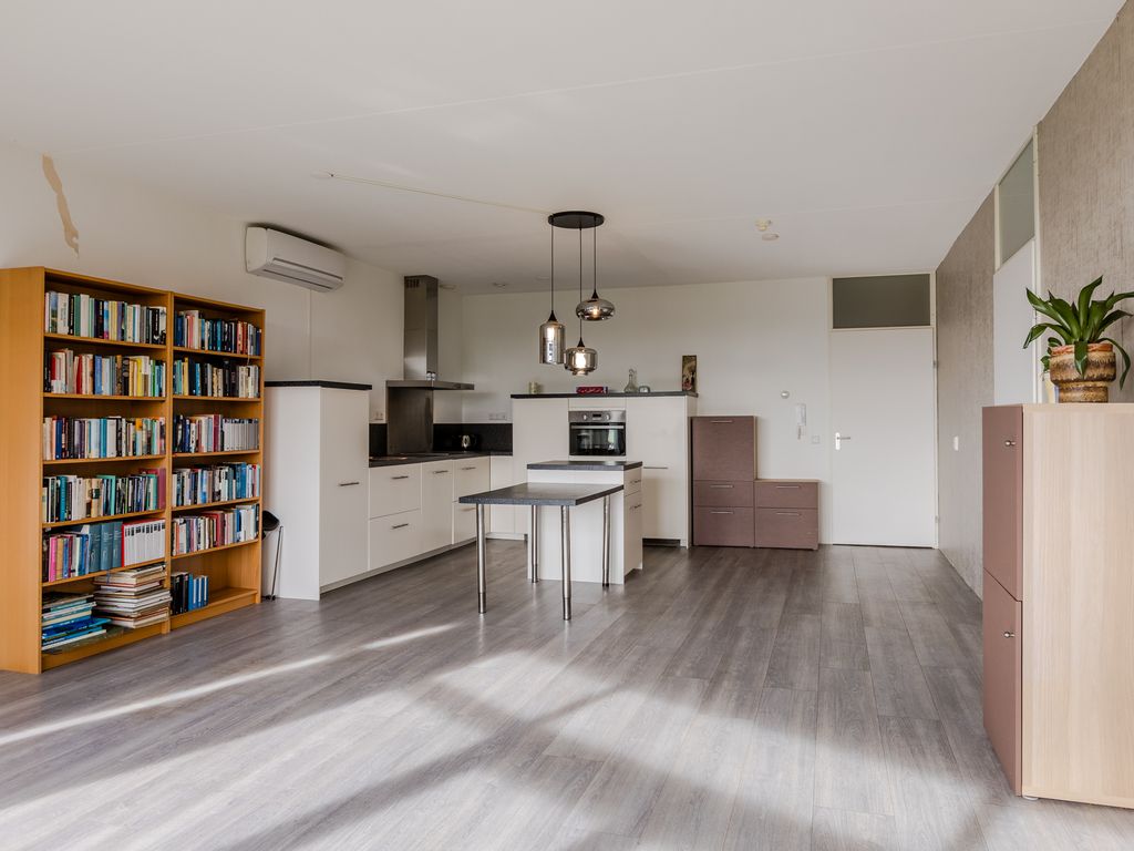 Langemeetstraat 56, HELLEVOETSLUIS