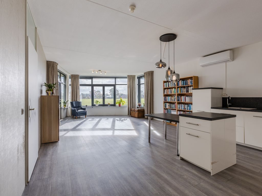 Langemeetstraat 56, HELLEVOETSLUIS