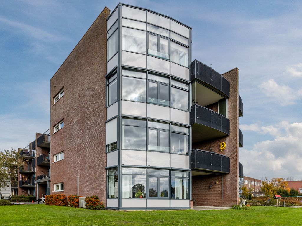 Langemeetstraat 56, HELLEVOETSLUIS