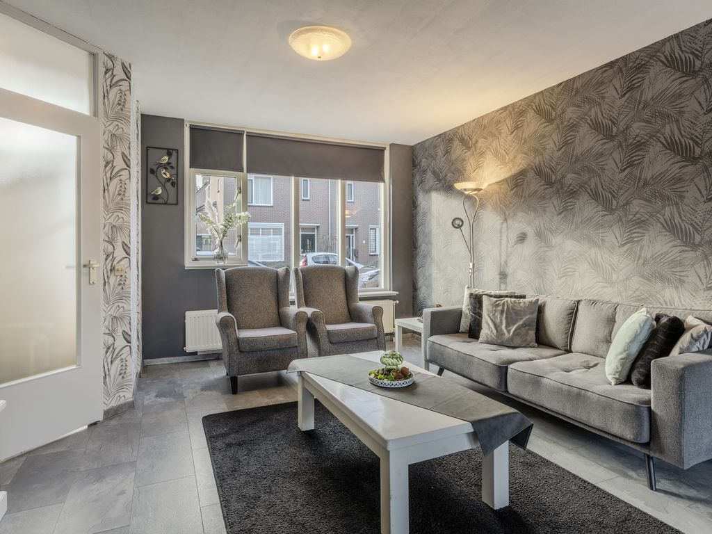 het Want 11, HELLEVOETSLUIS