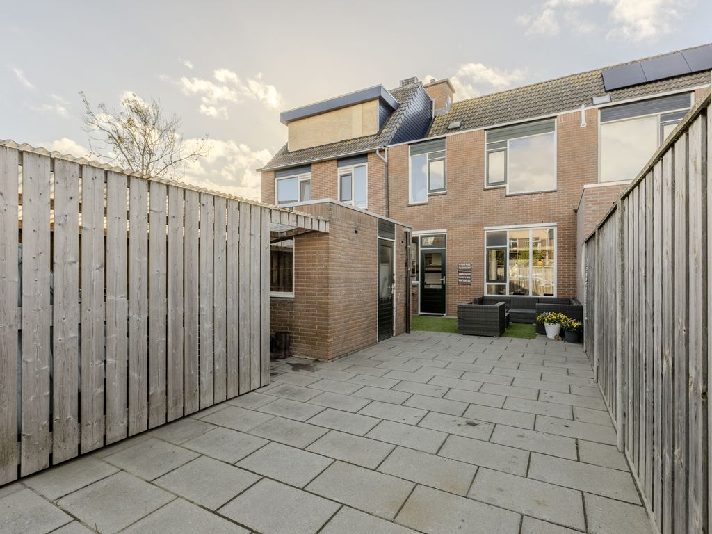 het Want 11, HELLEVOETSLUIS