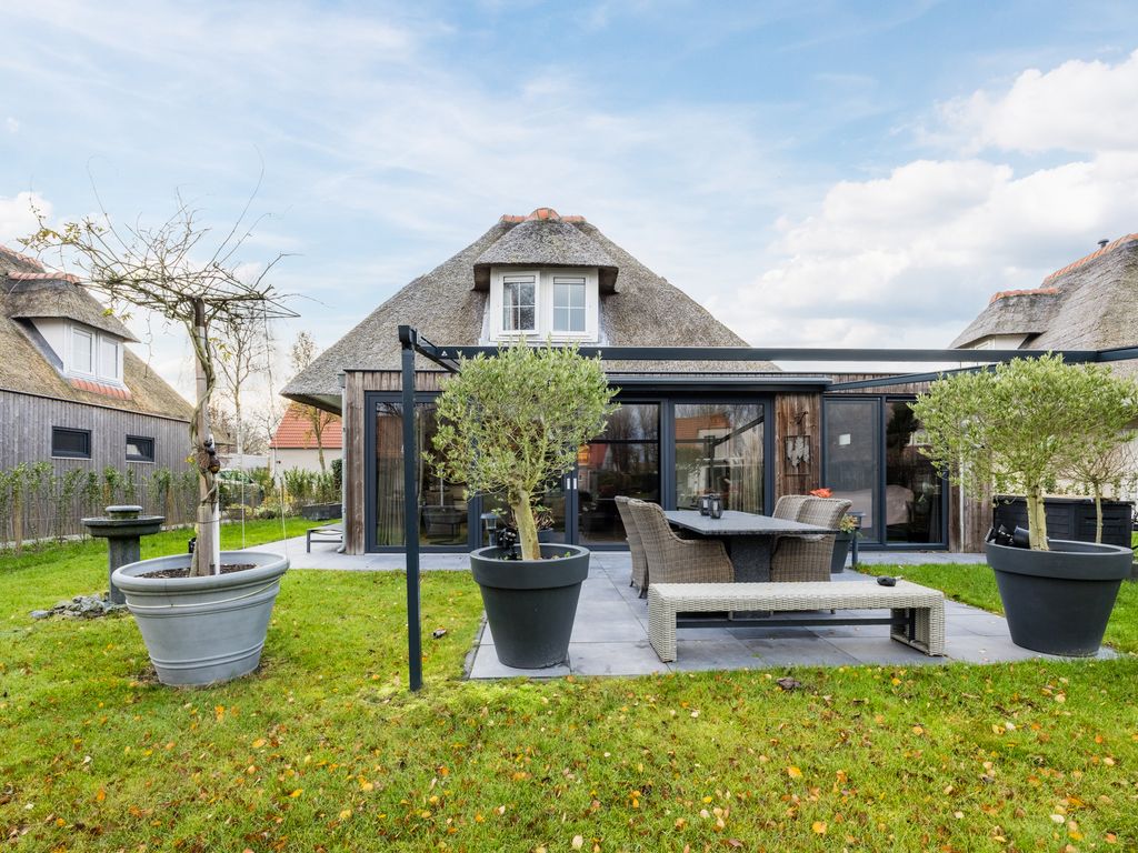 Parkweg 1B265, HELLEVOETSLUIS