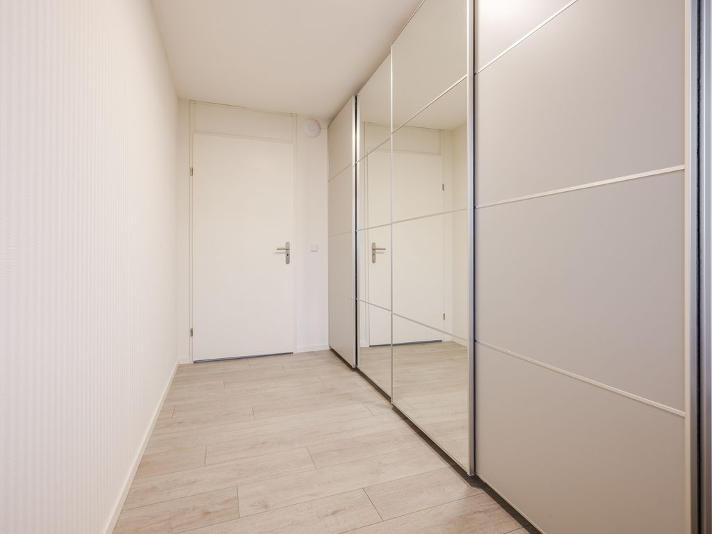 Rondostraat 27, HELLEVOETSLUIS