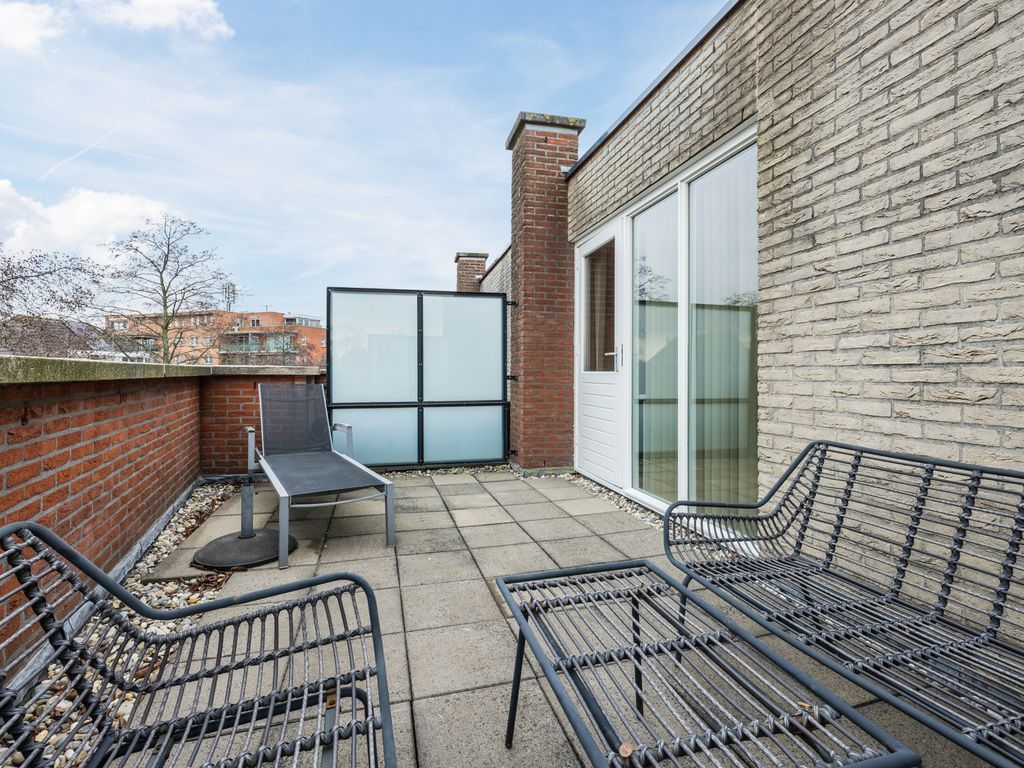 Rondostraat 27, HELLEVOETSLUIS