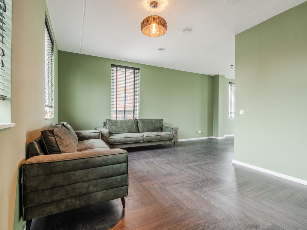 Spoorbaan 149, HELLEVOETSLUIS