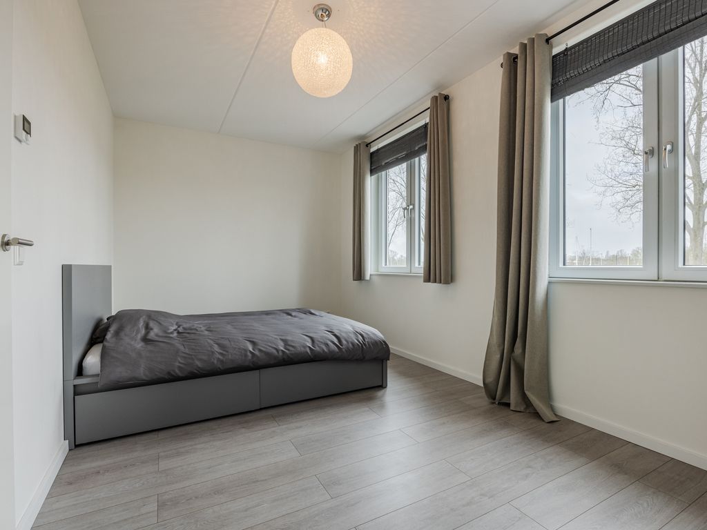 Spoorbaan 149, HELLEVOETSLUIS