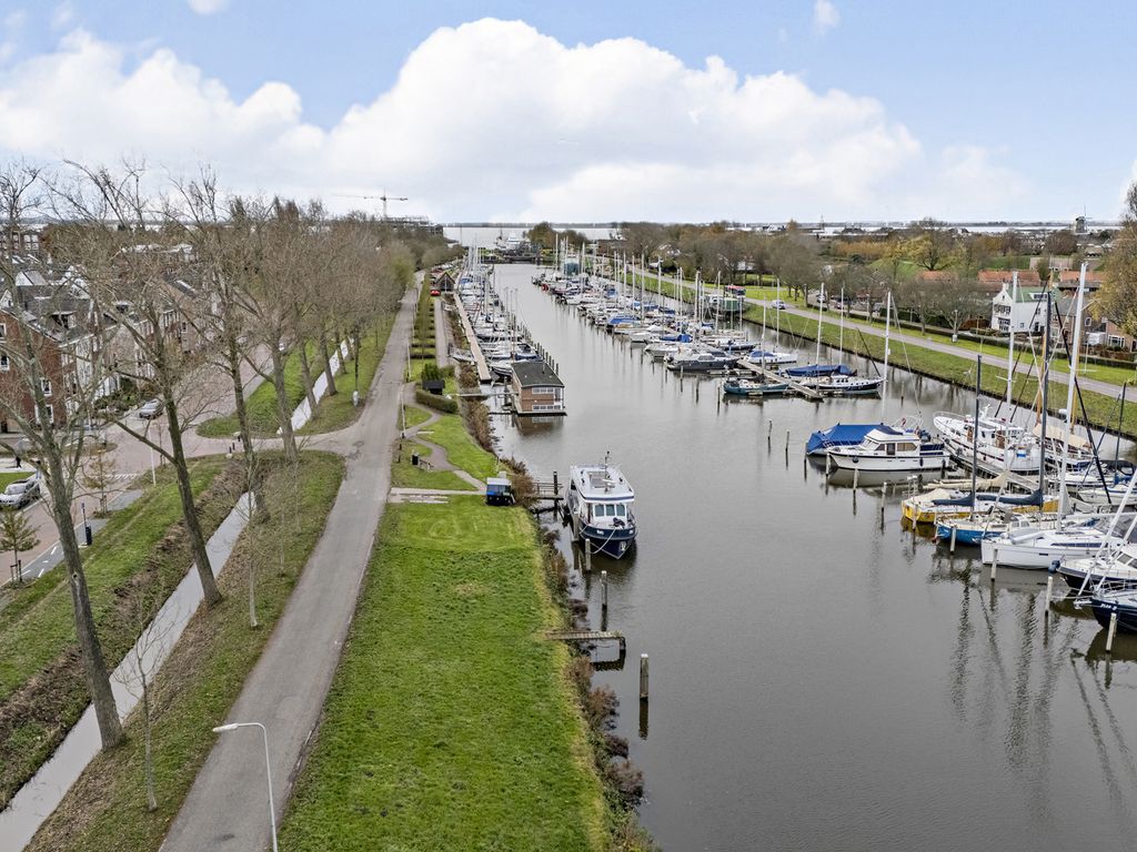 Spoorbaan 149, HELLEVOETSLUIS