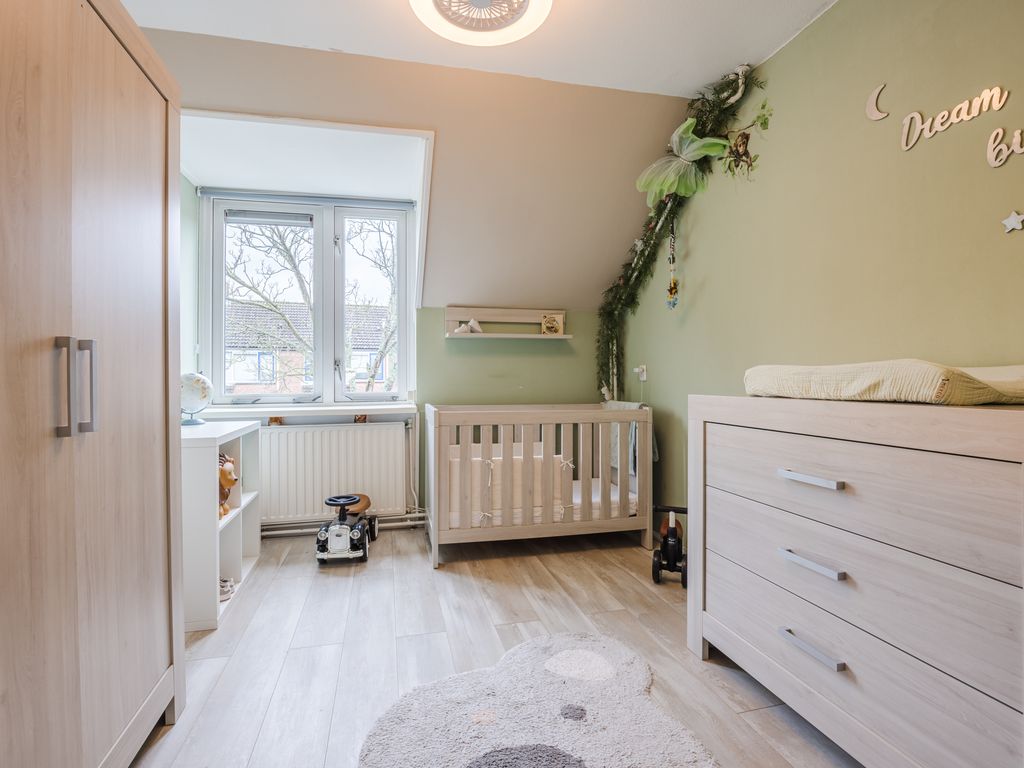 Dukdalf 10, HELLEVOETSLUIS