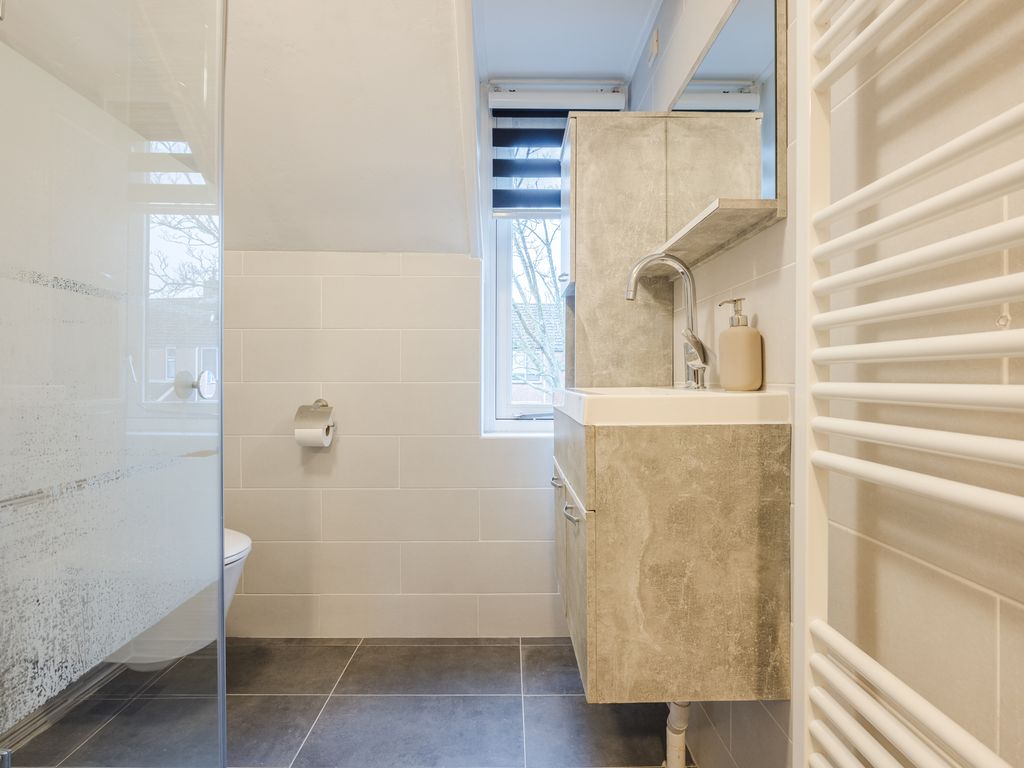 Dukdalf 10, HELLEVOETSLUIS