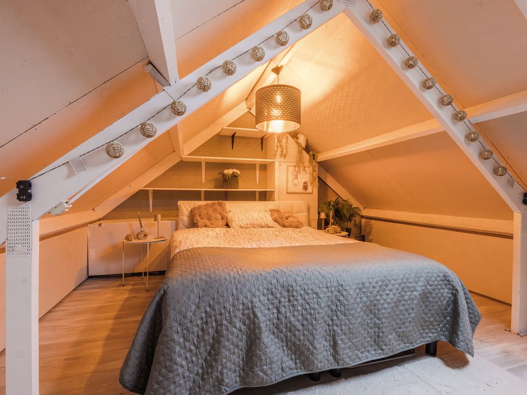 Dukdalf 10, HELLEVOETSLUIS