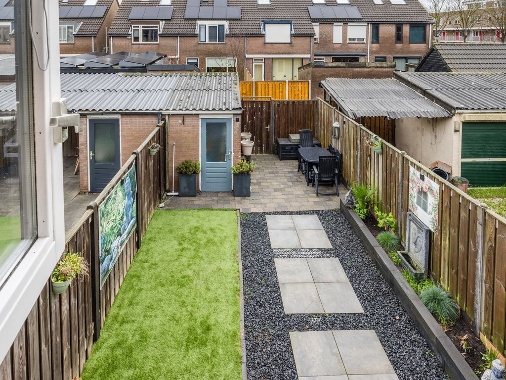 Dukdalf 10, HELLEVOETSLUIS