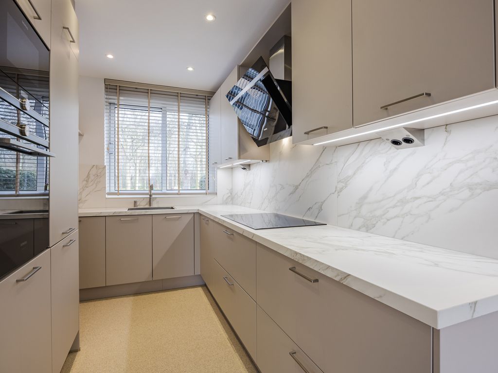 Klaverruiter 14, HELLEVOETSLUIS