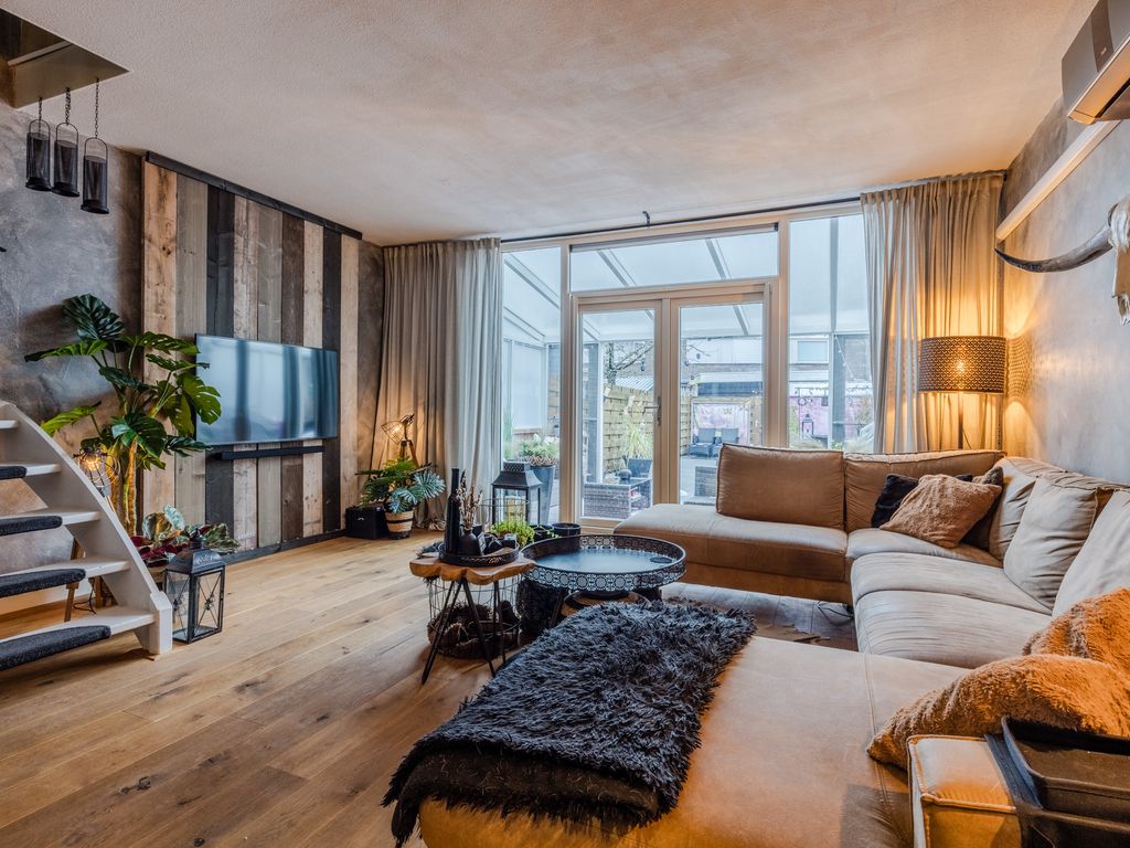 de Windhond 7, HELLEVOETSLUIS