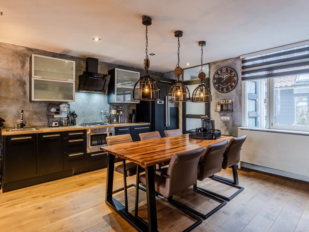 de Windhond 7, HELLEVOETSLUIS