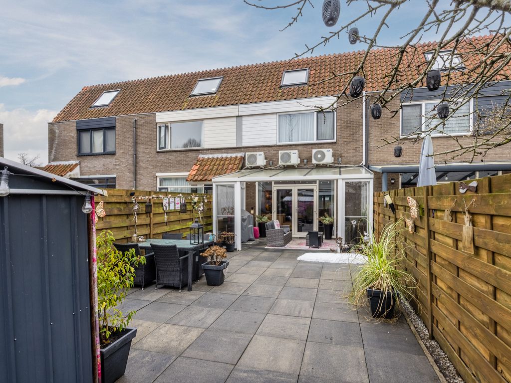 de Windhond 7, HELLEVOETSLUIS