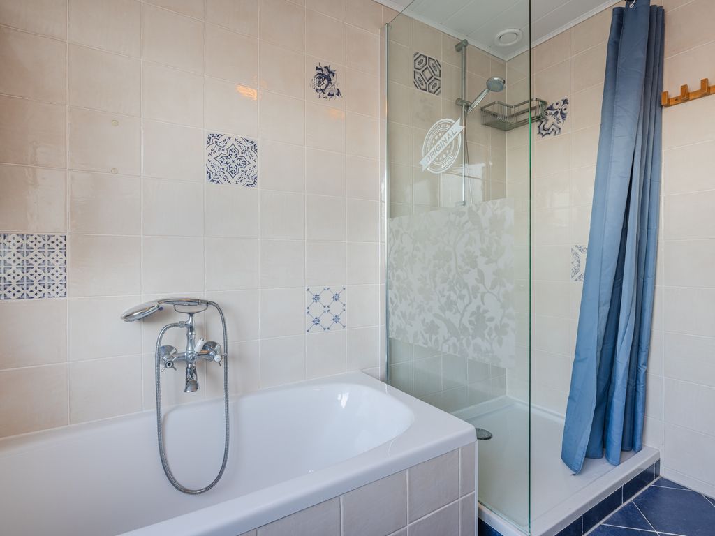 Dibbetzplantsoen 50, HELLEVOETSLUIS