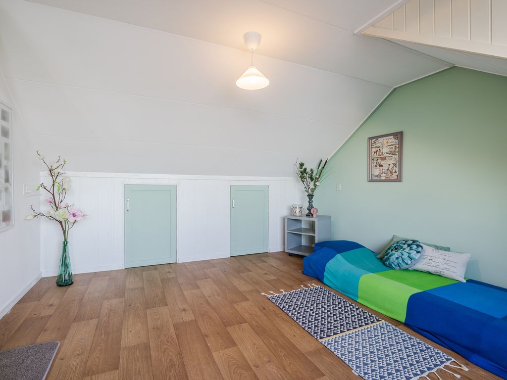 Dibbetzplantsoen 50, HELLEVOETSLUIS