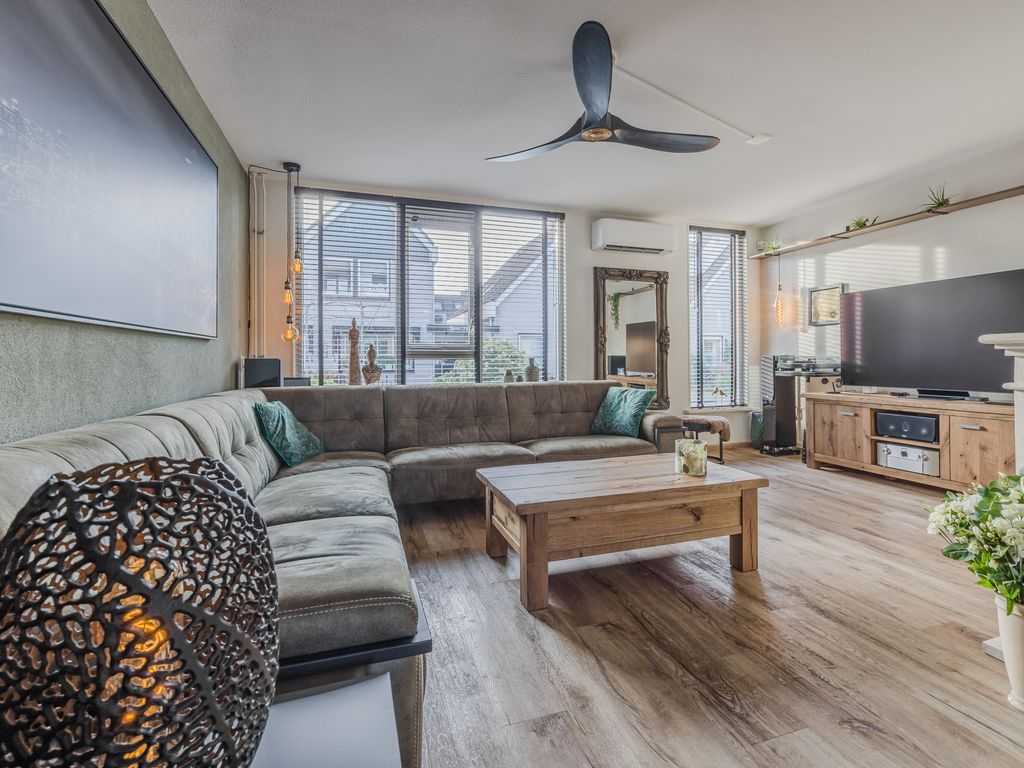 Beethovenstraat 9, HELLEVOETSLUIS