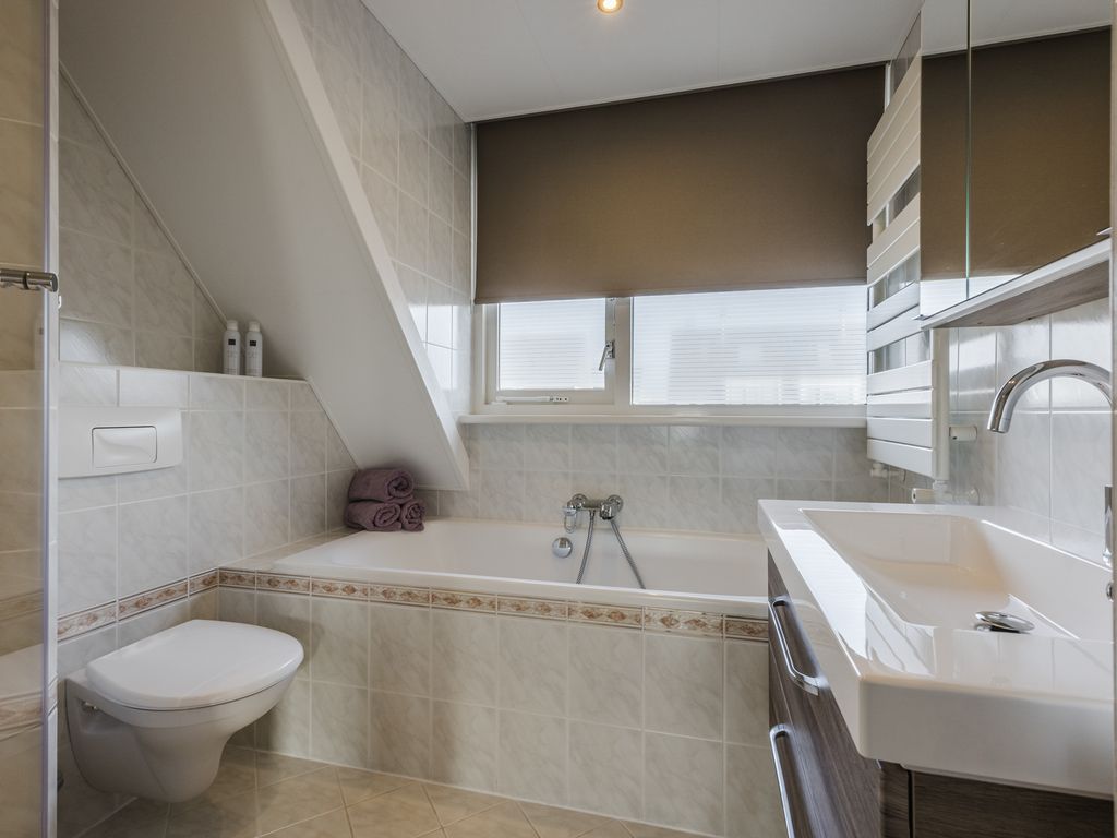 Beethovenstraat 9, HELLEVOETSLUIS