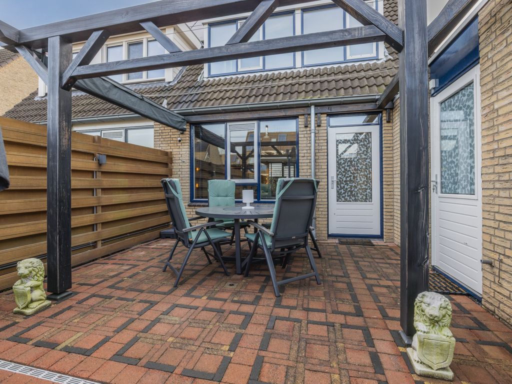 Beethovenstraat 9, HELLEVOETSLUIS