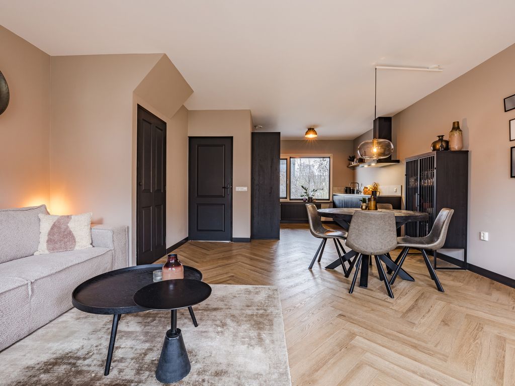 Fuikhoren 8, HELLEVOETSLUIS