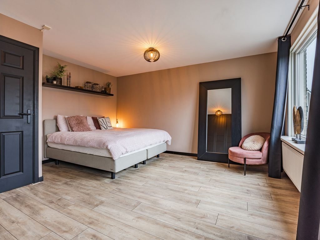 Fuikhoren 8, HELLEVOETSLUIS