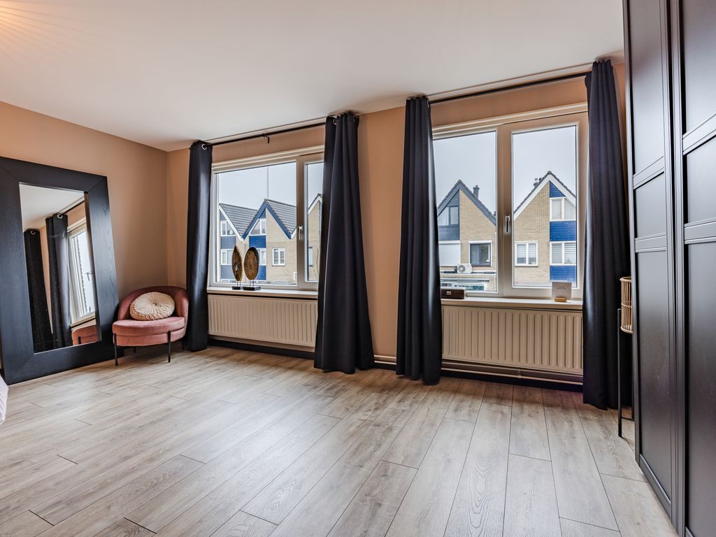 Fuikhoren 8, HELLEVOETSLUIS