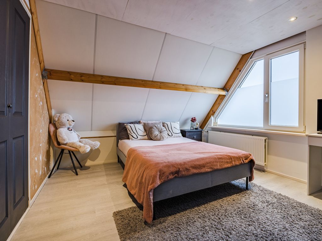 Fuikhoren 8, HELLEVOETSLUIS