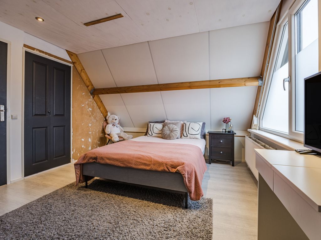 Fuikhoren 8, HELLEVOETSLUIS