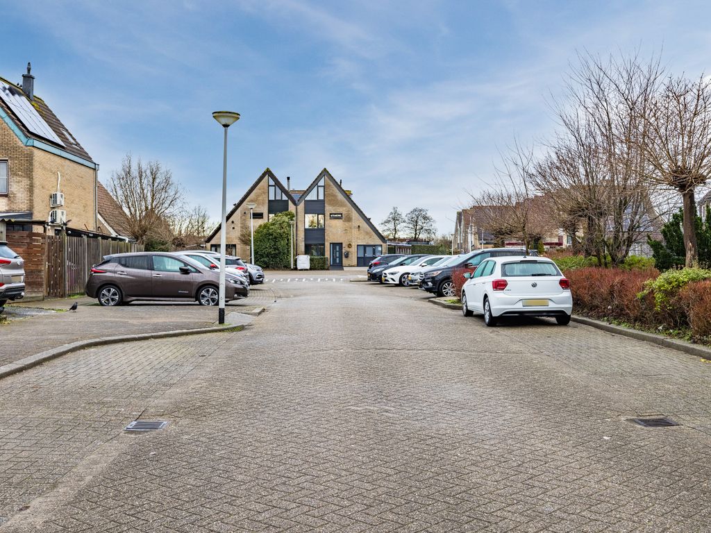 Fuikhoren 8, HELLEVOETSLUIS