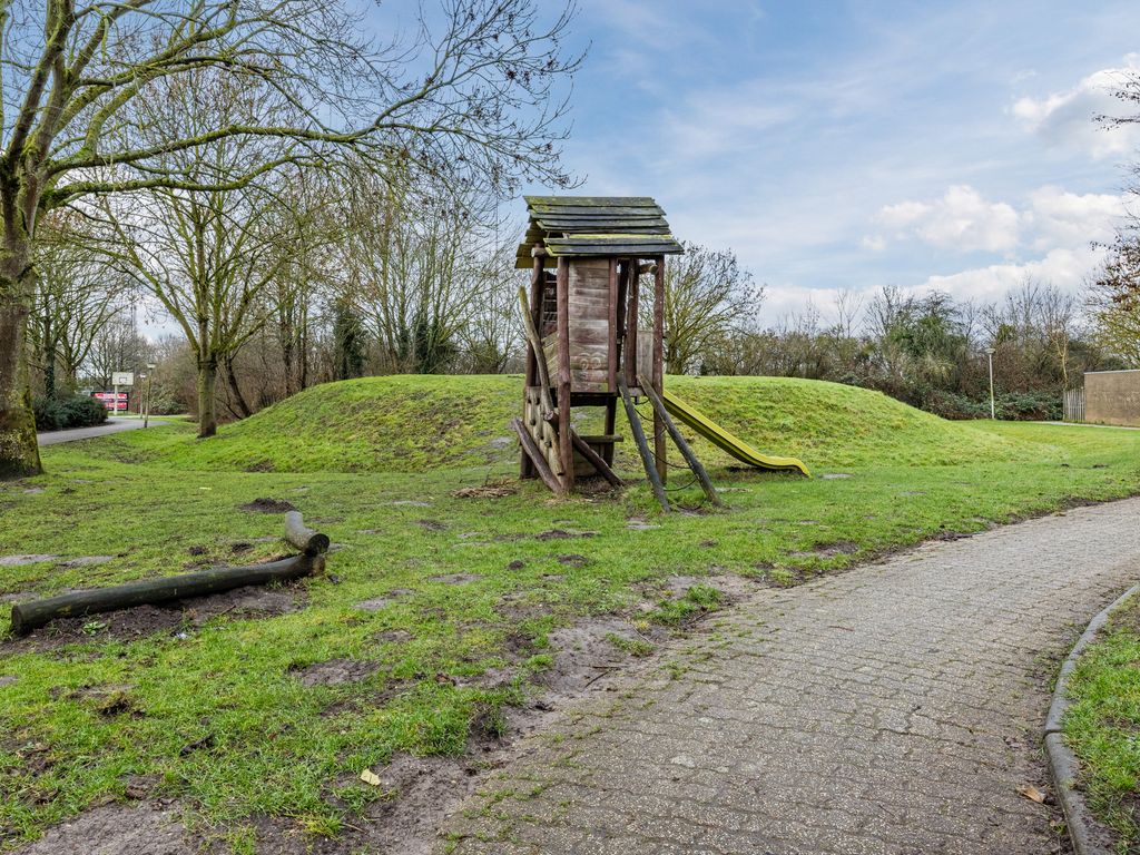 Fuikhoren 8, HELLEVOETSLUIS