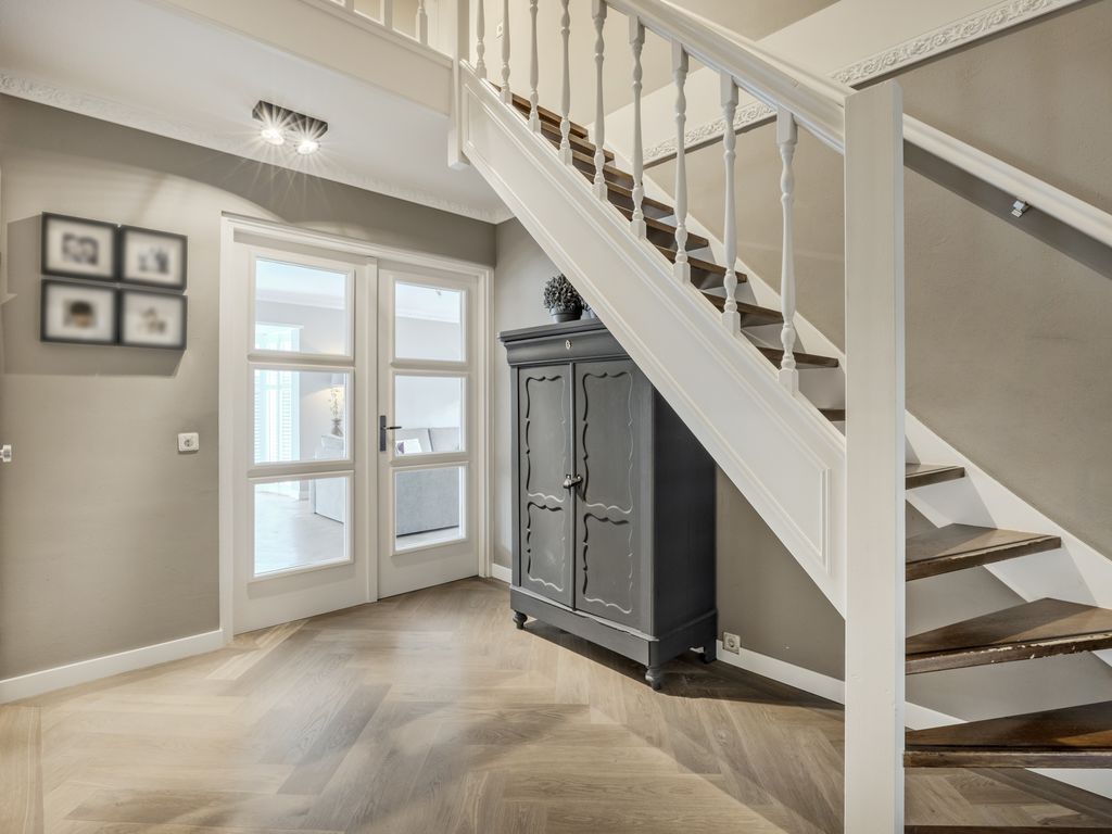 Courteniusstraat 6, HELLEVOETSLUIS