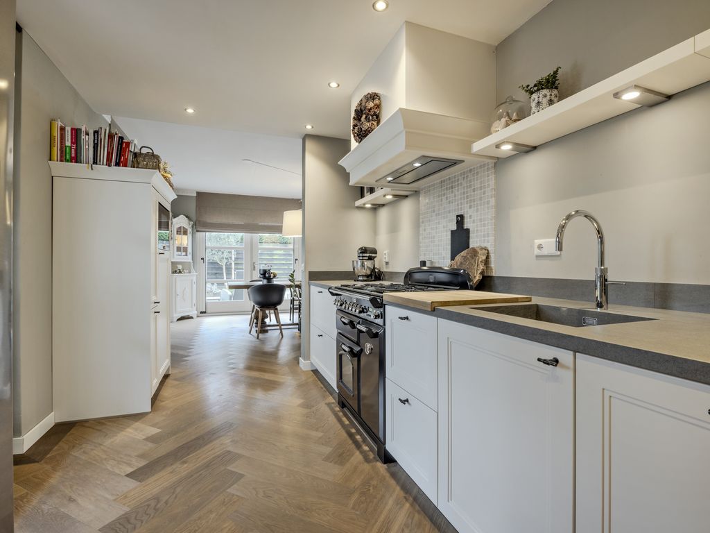 Courteniusstraat 6, HELLEVOETSLUIS