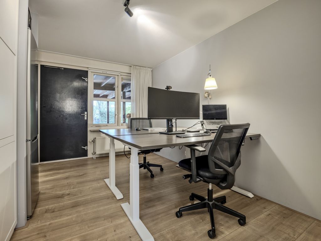 Courteniusstraat 6, HELLEVOETSLUIS