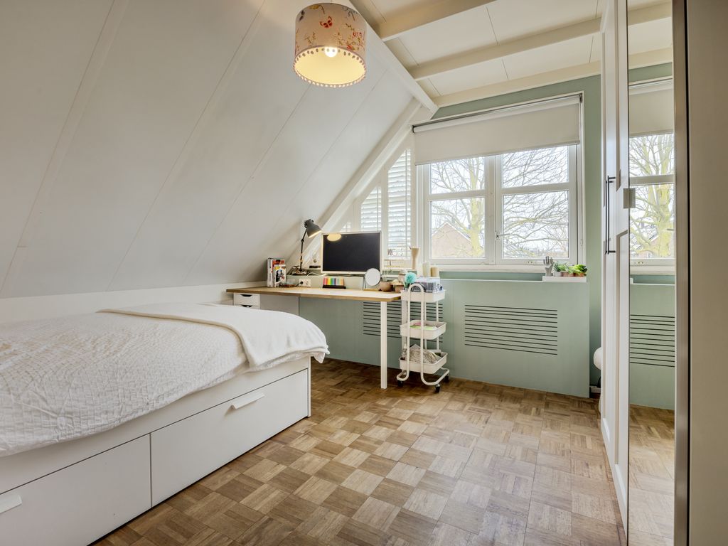 Courteniusstraat 6, HELLEVOETSLUIS