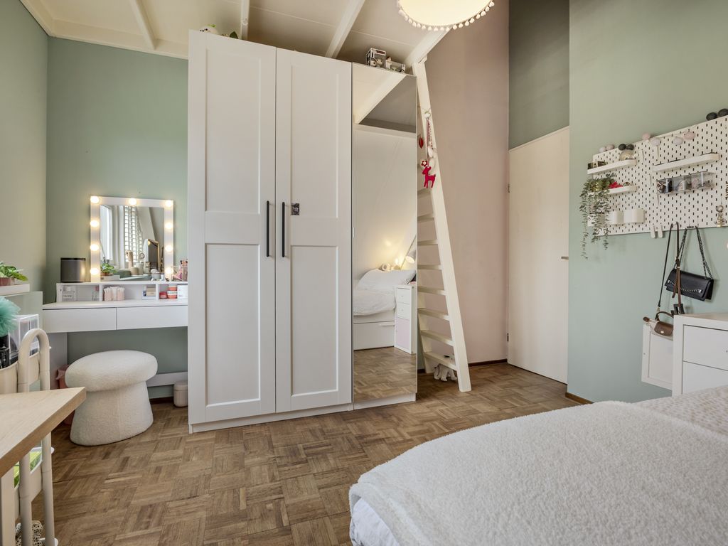 Courteniusstraat 6, HELLEVOETSLUIS