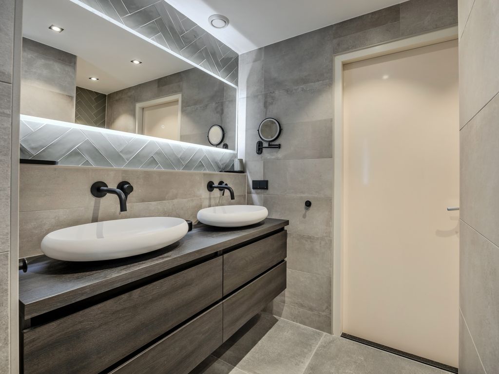 Courteniusstraat 6, HELLEVOETSLUIS