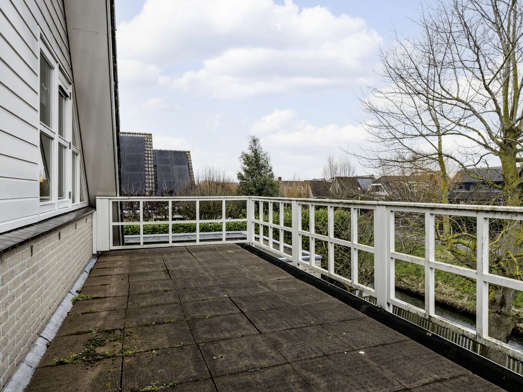 Courteniusstraat 6, HELLEVOETSLUIS