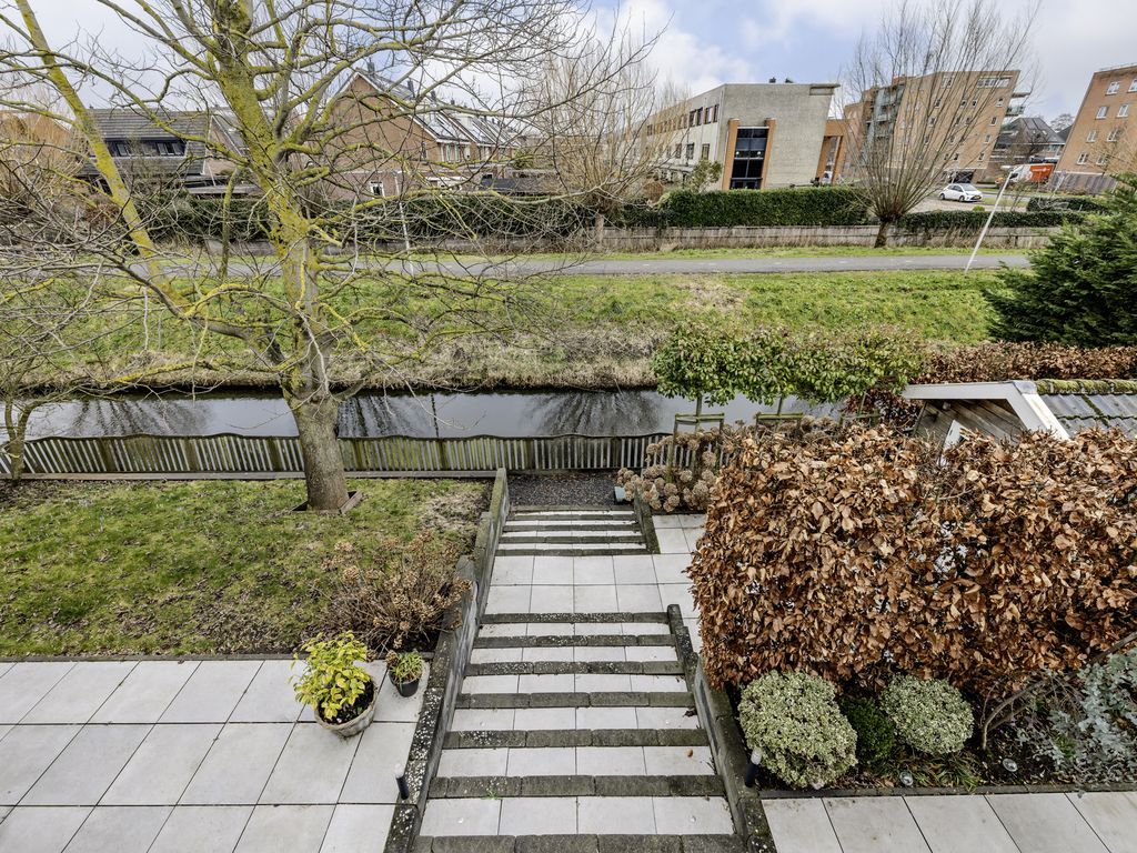 Courteniusstraat 6, HELLEVOETSLUIS