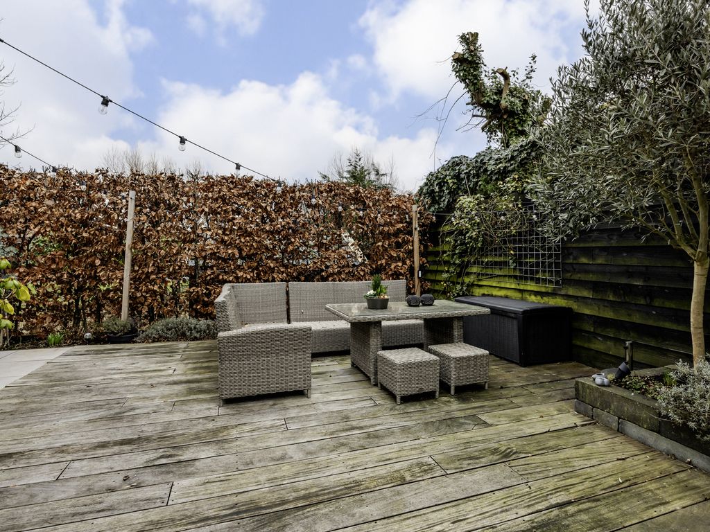 Courteniusstraat 6, HELLEVOETSLUIS