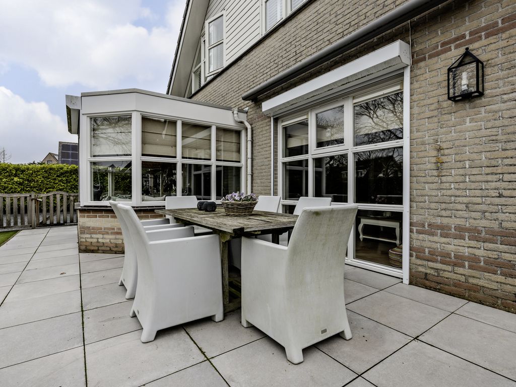 Courteniusstraat 6, HELLEVOETSLUIS