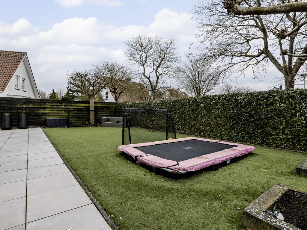 Courteniusstraat 6, HELLEVOETSLUIS