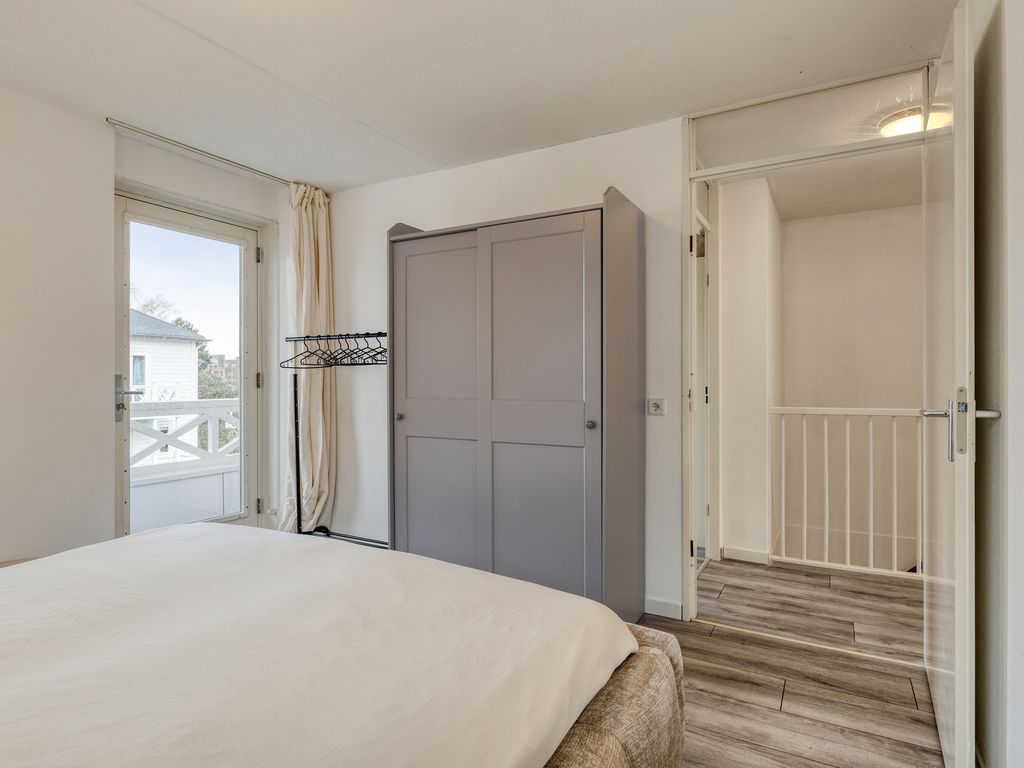 Nieuwe Zeedijk 1K308, HELLEVOETSLUIS