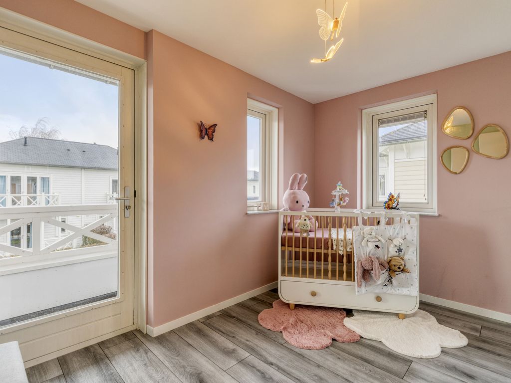 Nieuwe Zeedijk 1K308, HELLEVOETSLUIS